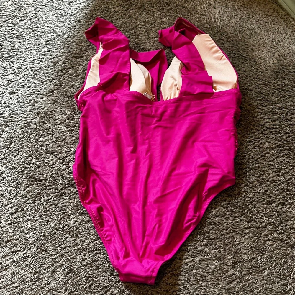 J.Crew Ruffle Plunge‎ One Piece Swimsuit Ruched Pink Size 22